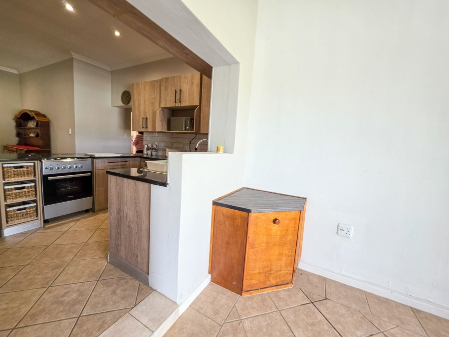 1 Bedroom Property for Sale in Stilbaai Western Cape